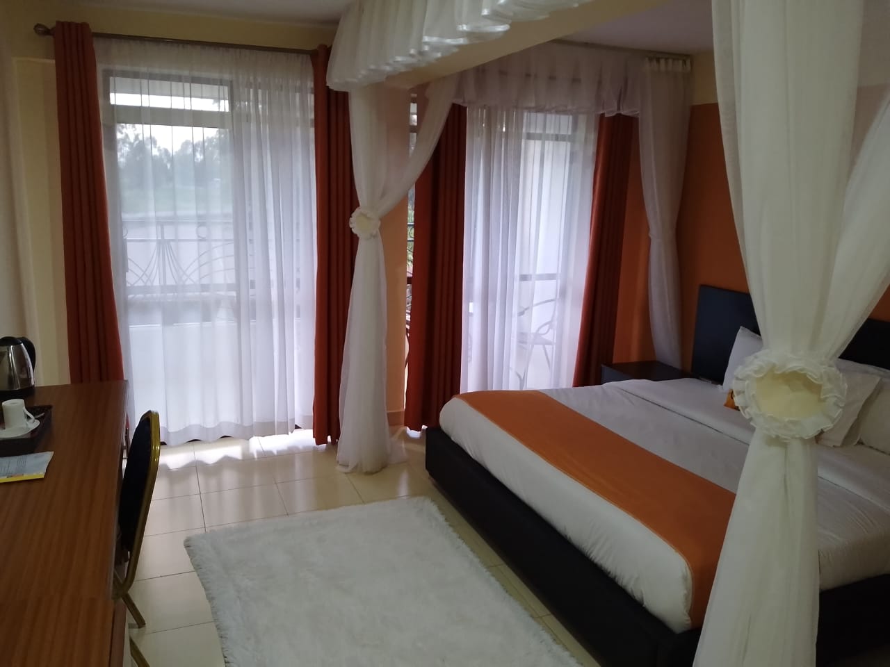 Executive Suite
